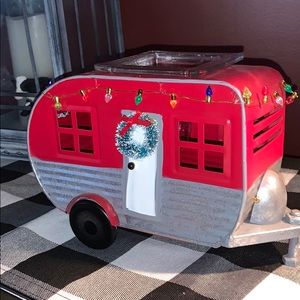 Scentsy Christmas Camper Warmer - EUC